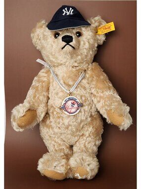 Danbury Mint Steiff New York Yankees Teddy Bear Mohair 100 Year Anniversary 2003